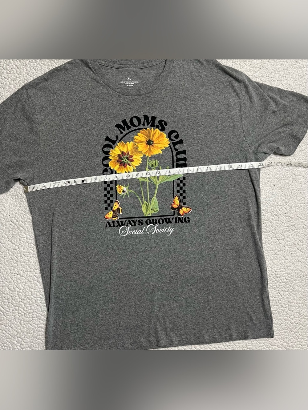Cool Moms Club Sunflower Graphic Tee - Picture 6 of 8